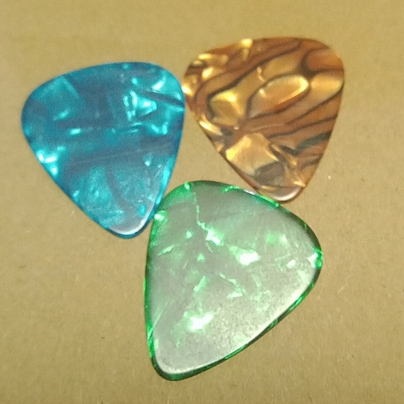 New 3 pack New York Pro guitar picks .81mm .46mm .71mm - Picture 2 of 2